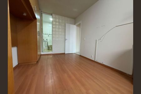 Quarto de apartamento para alugar com 3 quartos, 64m² em Vila Carrão, São Paulo