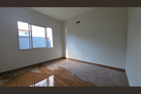 Casa à venda com 106m², 3 quartos e 2 vagas