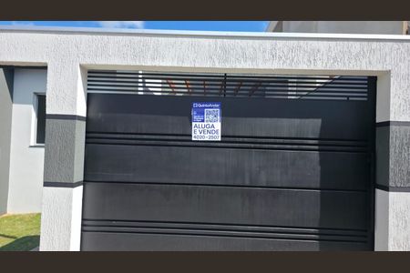 Casa à venda com 106m², 3 quartos e 2 vagas
