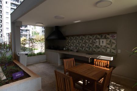 Apartamento para alugar com 39m², 2 quartos e sem vagaCHURRASQUEIRA