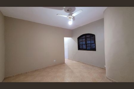 Casa para alugar com 130m², 2 quartos e 1 vagaQuarto 01
