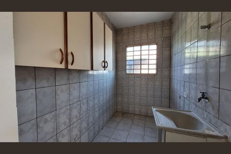 Casa para alugar com 130m², 2 quartos e 1 vagaÁrea de Serviço