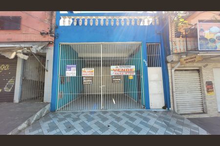 Casa para alugar com 130m², 2 quartos e 1 vagaFachada