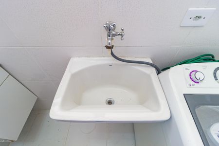 Apartamento à venda com 39m², 1 quarto e 1 vagaDetalhe - Banheiro