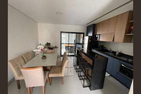 Cozinha de casa para alugar com 3 quartos, 98m² em Novo Mundo, Uberlândia