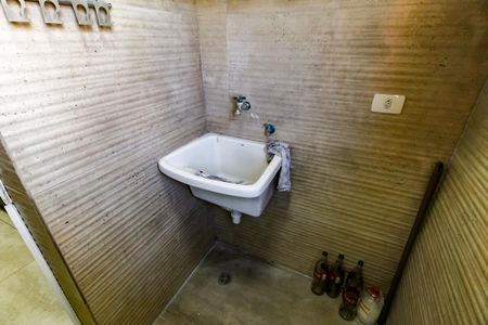 Apartamento para alugar com 53m², 2 quartos e 1 vaga Apartamento para alugar com 53m², 2 quartos e 1 vagaDetalhe da area de serviço
