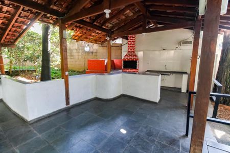 Apartamento para alugar com 53m², 2 quartos e 1 vaga Apartamento para alugar com 53m², 2 quartos e 1 vagaÁrea comum - Churrasqueira