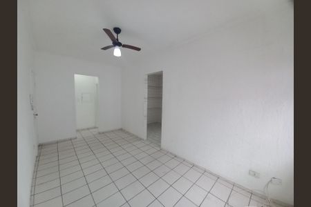 Sala de apartamento para alugar com 2 quartos, 65m² em Vila Valenca, São Vicente