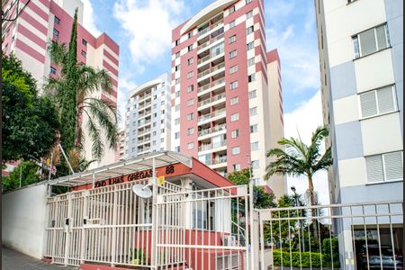 Apartamento para alugar com 55m², 2 quartos e 1 vagaFachada