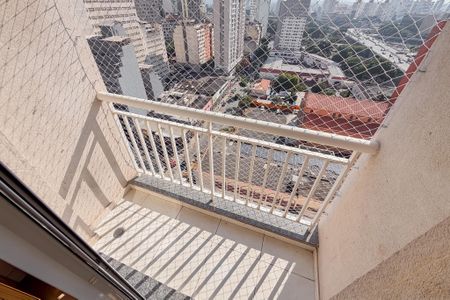 Apartamento para alugar com 45m², 2 quartos e 1 vagaSala - Varanda