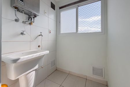 Apartamento para alugar com 45m², 2 quartos e 1 vagaÁrea de Serviço
