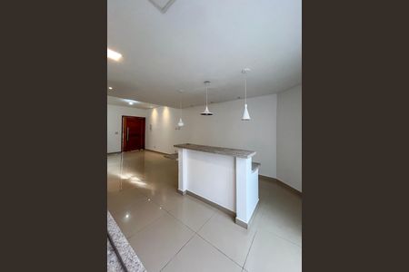 Casa de condomínio à venda com 85m², 2 quartos e 1 vagaCozinha