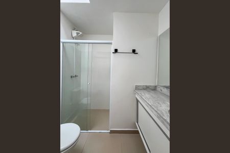 Casa de condomínio à venda com 85m², 2 quartos e 1 vagaBanheiro da Suíte