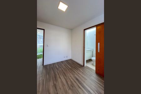 Casa de condomínio à venda com 85m², 2 quartos e 1 vagaSuíte 2