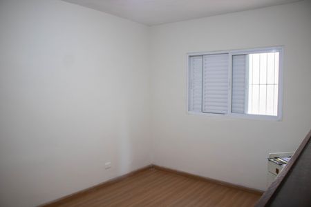 QUARTO  de casa para alugar com 1 quarto, 35m² em Vila Itaberaba, São Paulo