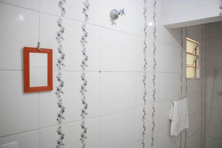 BANHEIRO de casa para alugar com 1 quarto, 35m² em Vila Itaberaba, São Paulo