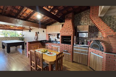 Apartamento para alugar com 177m², 3 quartos e 2 vagasCobertura