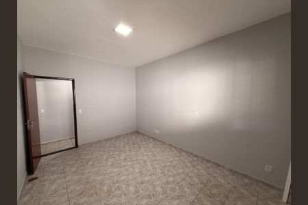 Casa para alugar com 800m², 4 quartos e 6 vagasQuarto 04