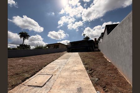 Circulação de casa para alugar com 4 quartos, 800m² em Vicente Pires I, Brasília