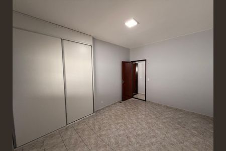 Casa para alugar com 800m², 4 quartos e 6 vagasQuarto 01