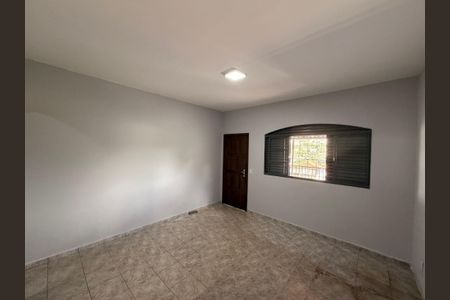 Casa para alugar com 800m², 4 quartos e 6 vagasQuarto 03 Suite