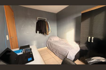 Quarto 02 de apartamento para alugar com 2 quartos, 45m² em Qi 24, Brasília