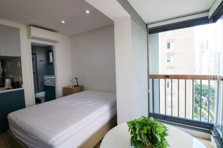 Studio para alugar com 30m², 1 quarto e sem vagaVaranda