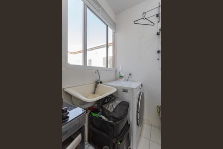 Apartamento à venda com 52m², 2 quartos e 1 vagaCozinha e Área de Serviço