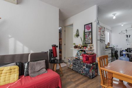 Sala de apartamento à venda com 2 quartos, 52m² em Sarandi, Porto Alegre