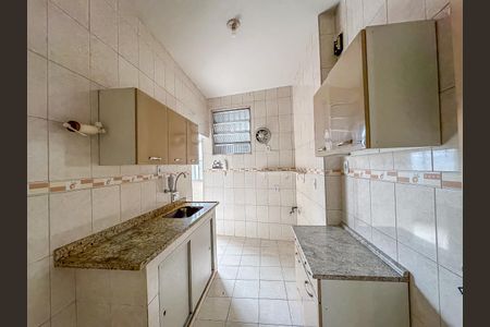 Apartamento à venda com 84m², 2 quartos e 1 vaga Apartamento à venda com 84m², 2 quartos e 1 vagaCozinha