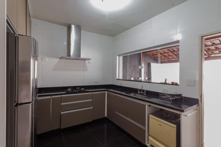 Cozinha de casa à venda com 2 quartos, 85m² em Indianópolis, São Paulo