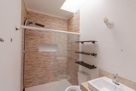 Banheiro de casa à venda com 2 quartos, 85m² em Indianópolis, São Paulo