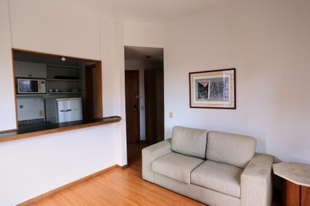 Apartamento à venda com 40m², 1 quarto e 1 vagaSala