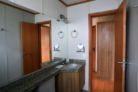 Apartamento à venda com 40m², 1 quarto e 1 vagaBanheiro