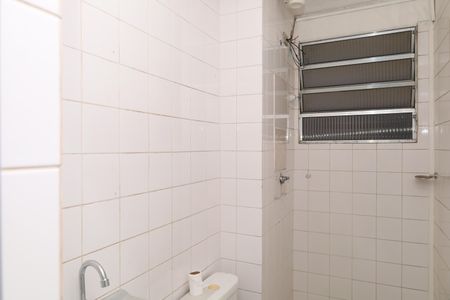Apartamento para alugar com 80m², 2 quartos e sem vagaBanheiro