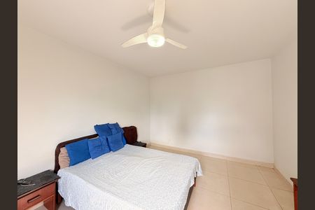 Casa à venda com 300m², 4 quartos e 6 vagasQuarto 2