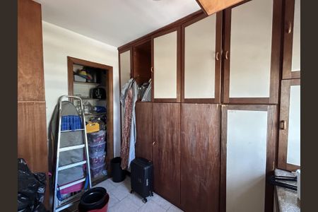 Apartamento à venda com 174m², 3 quartos e 1 vagaQuarto de Serviço