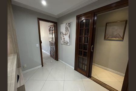 Apartamento à venda com 174m², 3 quartos e 1 vagaHall de entrada