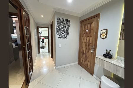 Apartamento à venda com 174m², 3 quartos e 1 vagaHall de entrada