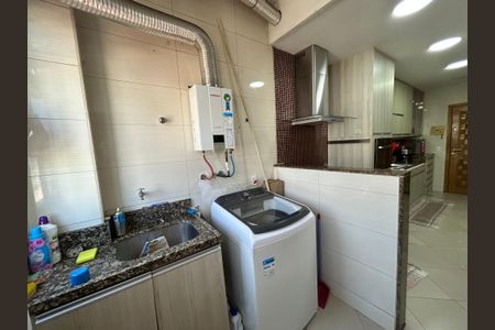 Apartamento à venda com 174m², 3 quartos e 1 vagaÁrea de Serviço