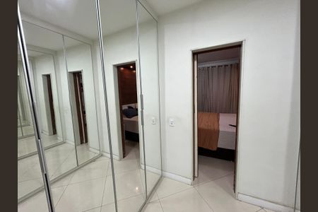 Apartamento à venda com 174m², 3 quartos e 1 vagaCloset da suíte
