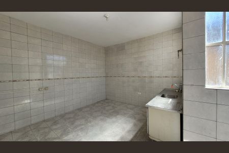 Casa para alugar com 260m², 2 quartos e 2 vagasCozinha