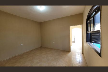 Casa para alugar com 260m², 2 quartos e 2 vagasSala