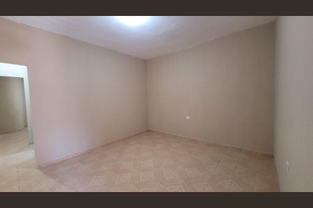 Casa para alugar com 260m², 2 quartos e 2 vagasSala