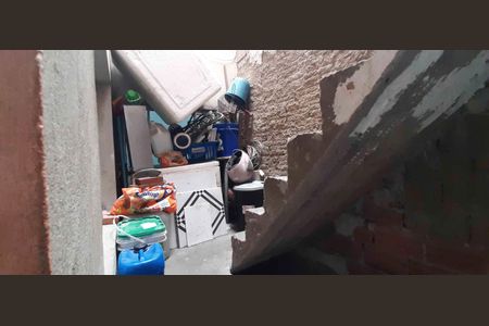 Casa à venda com 60m², 4 quartos e sem vagaCasa 1 - Acesso a Área de Serviço