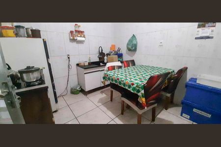 Casa à venda com 60m², 4 quartos e sem vagaCasa 1 - Cozinha