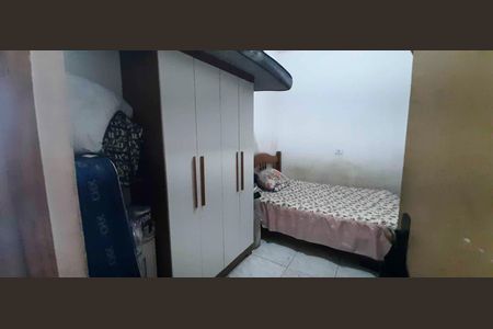 Casa 1 - Quarto 1 de casa à venda com 4 quartos, 60m² em Rochdale, Osasco