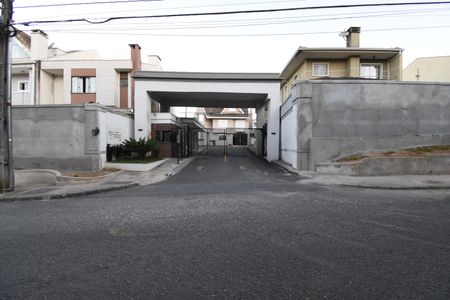 Casa de condomínio para alugar com 120m², 3 quartos e 3 vagasFachada do condomínio