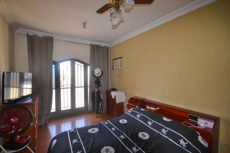 Casa para alugar com 184m², 4 quartos e 2 vagasQuarto 2-Suíte