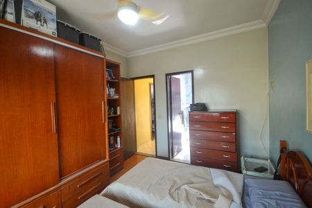 Casa para alugar com 184m², 4 quartos e 2 vagasQuarto 3- Suíte